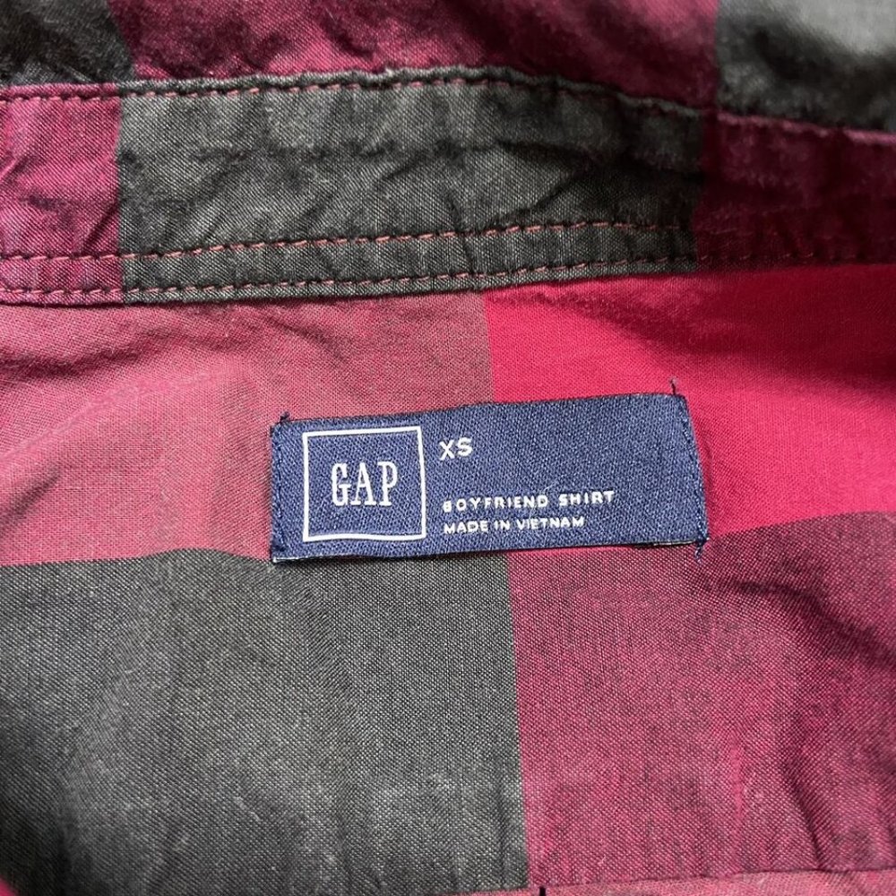 Gap Button Down Collar Long Sleeve Blackmaroon Pl… - image 8